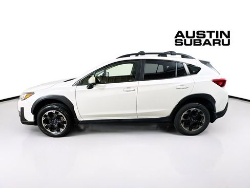 Used 2023 Subaru Crosstrek 2.0i Premium image 4