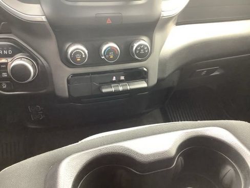 Used 2021 RAM 1500 Big Horn AWD/4WD image 34