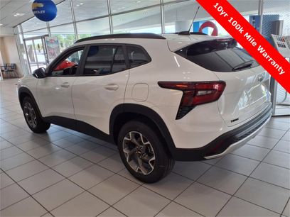 New 2025 Chevrolet Trax LT w/ Driver Confidence Package