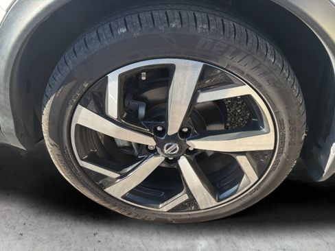 Used 2020 Nissan Rogue Sport SL w/ Premium Package FWD image 23