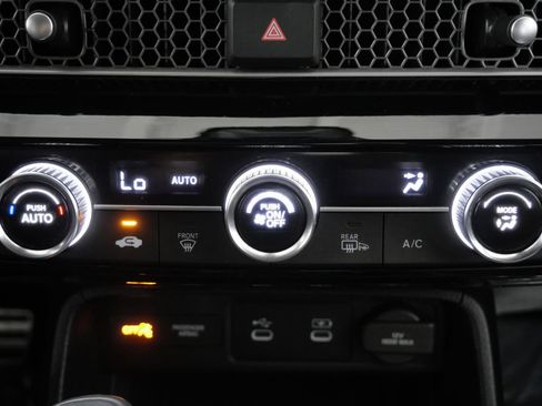 Used 2025 Honda Civic Sport image 19