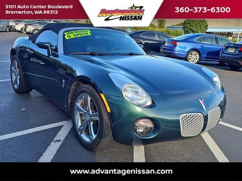 Used 2006 Pontiac Solstice Convertible w/ Premium Package image 7