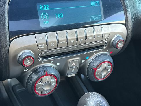 Used 2011 Chevrolet Camaro SS image 26