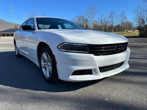 Used 2023 Dodge Charger SXT image 1