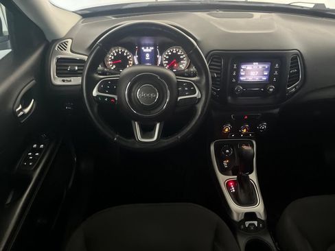 Used 2018 Jeep Compass Sport w/ Cold Weather Group AWD/4WD image 29