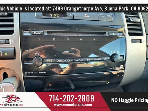 Used 2009 Toyota Prius Touring FWD image 31