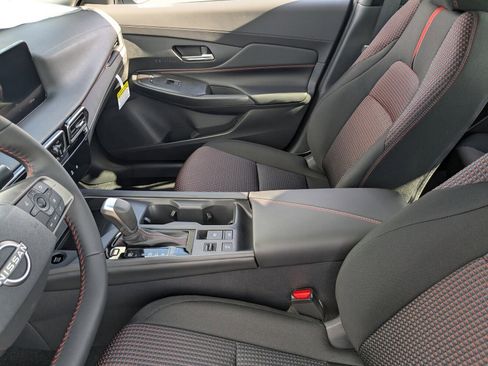 New 2026 Nissan Sentra SR image 13