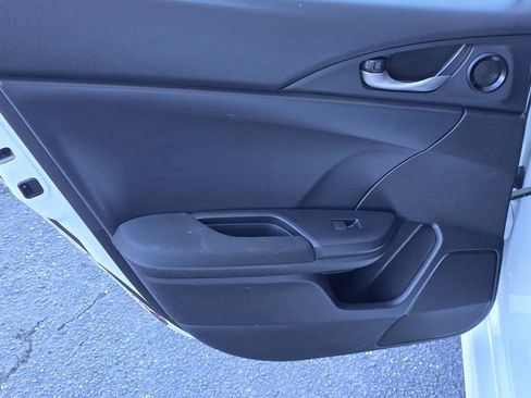 Used 2019 Honda Civic EX image 31