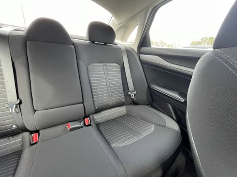 Used 2025 Kia K5 LXS image 36