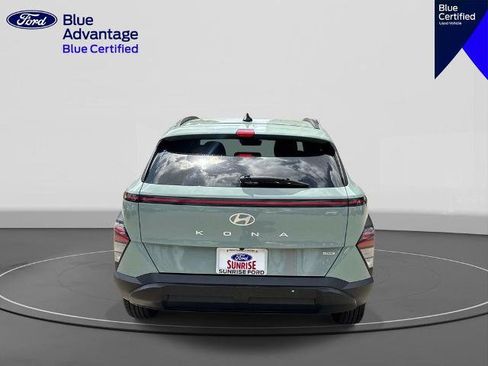 Used 2024 Hyundai Kona SEL AWD/4WD image 6
