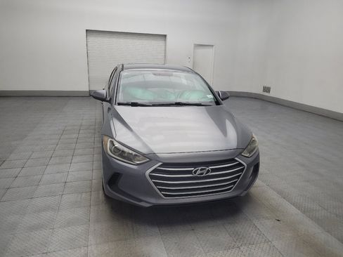 Used 2018 Hyundai Elantra SE FWD image 14