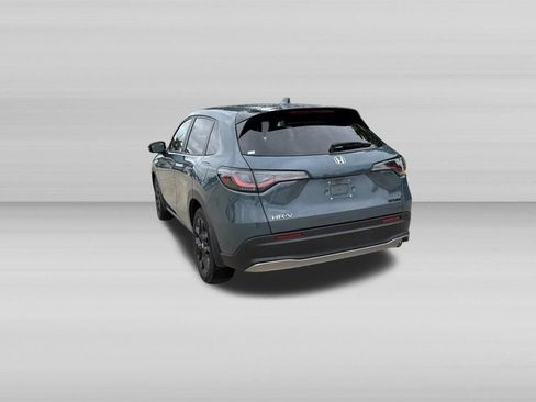 Used 2023 Honda HR-V Sport image 6