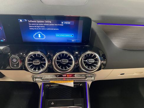 New 2026 Mercedes-Benz GLA 250 4MATIC image 13