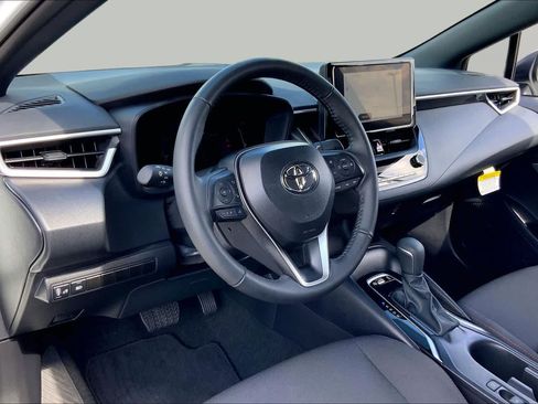 Used 2026 Toyota Corolla SE FWD image 17