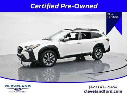 Used 2023 Subaru Outback Touring image 5