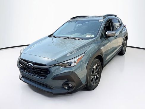 Used 2024 Subaru Crosstrek 2.0i Premium image 2
