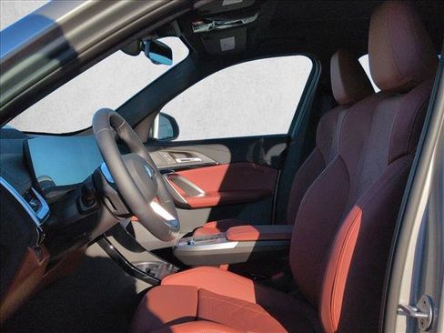 New 2026 BMW X1 xDrive28i w/ Technology Package AWD/4WD image 4