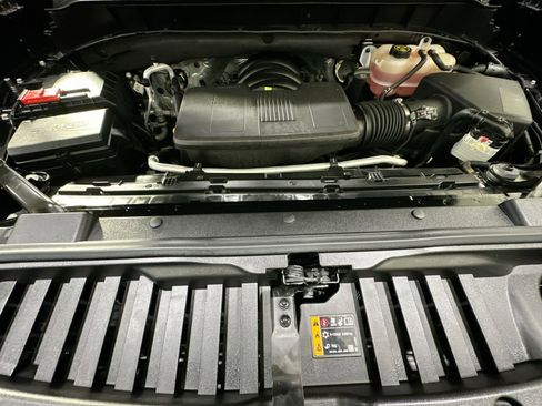 Used 2023 Chevrolet Silverado 1500 LTZ image 35