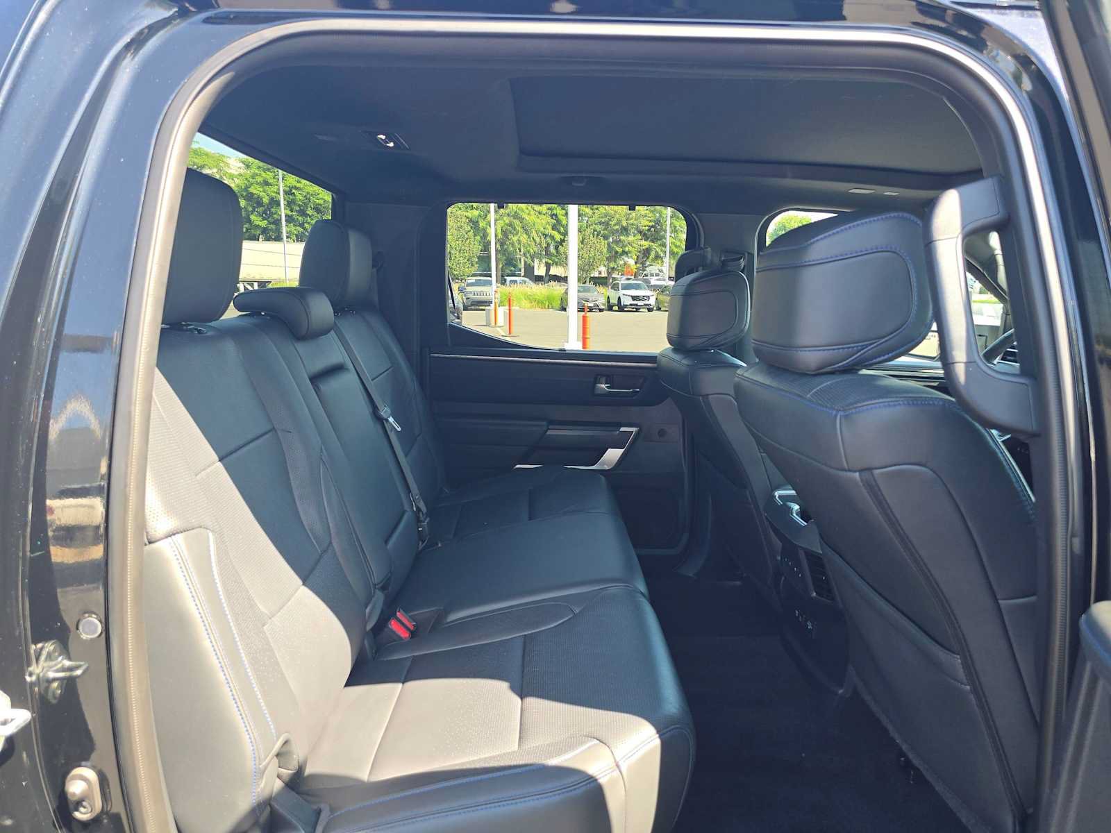 Used 2023 Toyota Tundra Platinum w/ Advanced Package AWD/4WD image 12
