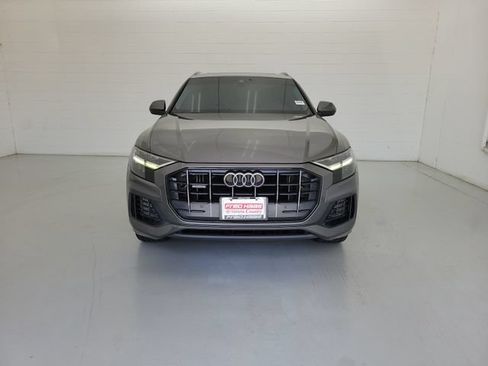 Used 2019 Audi Q8 Premium w/ Convenience Package AWD/4WD image 3