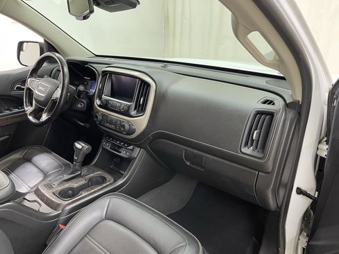 Used 2021 GMC Canyon Denali image 11