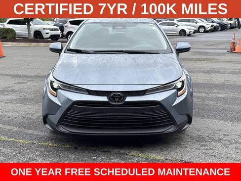Used 2025 Toyota Corolla LE w/ LE Premium Package FWD image 6