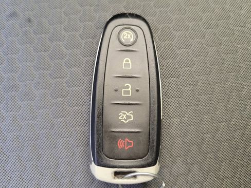 Used 2019 Ford Escape SE FWD image 32