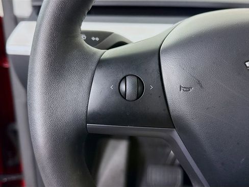 Used 2024 Tesla Model Y Long Range image 20