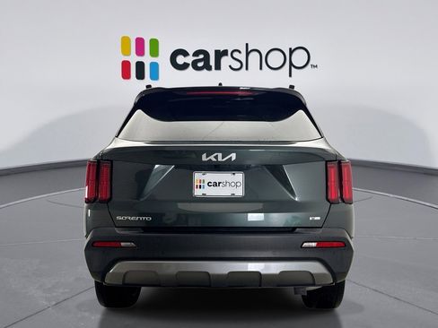 Used 2023 Kia Sorento SX Prestige image 4