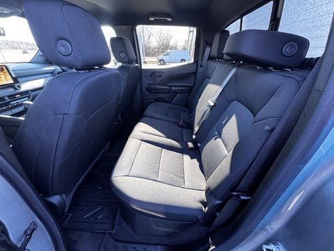 Used 2024 Chevrolet Colorado Trail Boss w/ Technology Package image 7