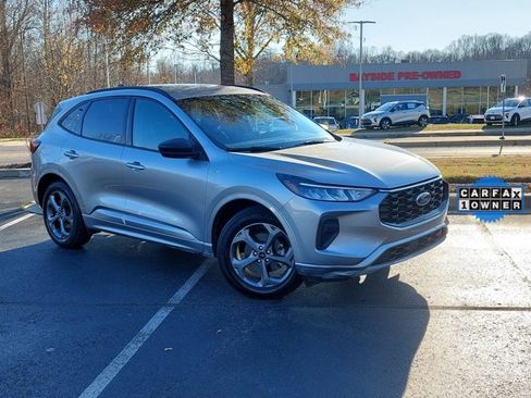 Used 2023 Ford Escape ST-Line w/ Cold Weather Package image 2