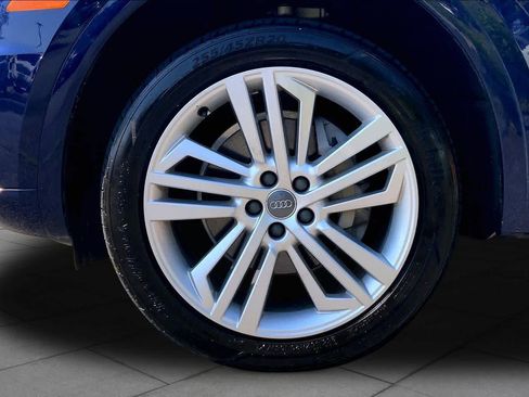 Used 2018 Audi Q5 2.0T Premium Plus w/ Premium Plus Package AWD/4WD image 11