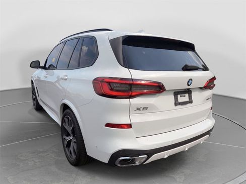 Used 2020 BMW X5 sDrive40i w/ M Sport Package RWD image 2
