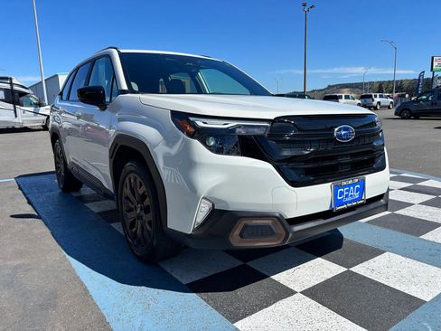 Used 2025 Subaru Forester Sport AWD/4WD image 8