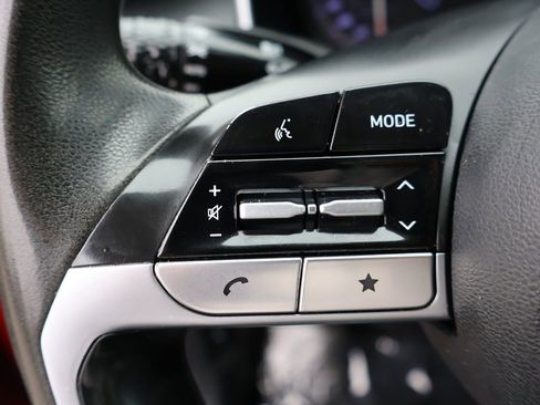 Used 2022 Hyundai Tucson SE image 35