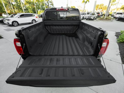 Used 2024 GMC Canyon Denali w/ LPO, Denali Black Edition image 41