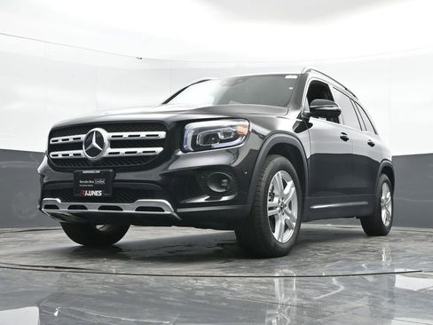 Used 2023 Mercedes-Benz GLB 250 4MATIC image 49
