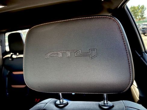 Used 2020 GMC Sierra 1500 AT4 w/ Technology Package image 28