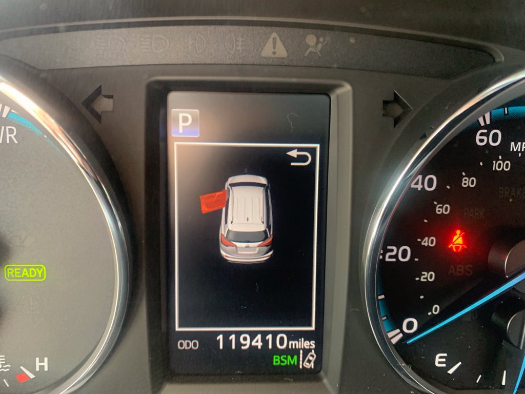 Used 2018 Toyota RAV4 Limited w/ Advanced Technology Package AWD/4WD image 21