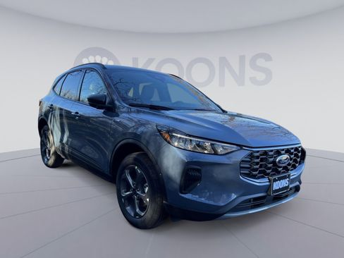 New 2026 Ford Escape ST-Line w/ Tech Pack #1 image 10