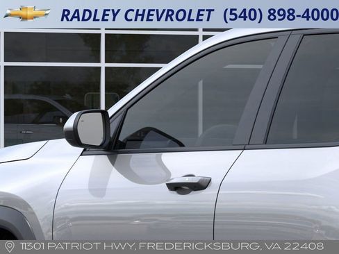 New 2026 Chevrolet Equinox LT image 12