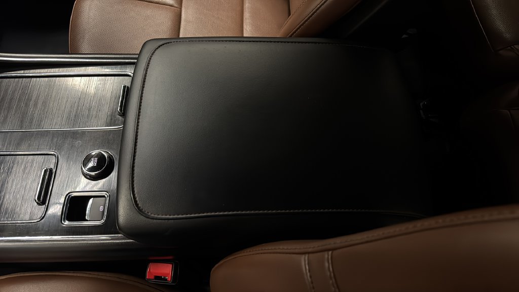 Used 2022 Lincoln Aviator Grand Touring AWD/4WD image 20