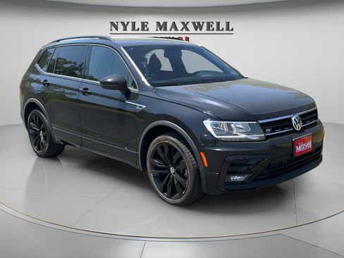 Used 2021 Volkswagen Tiguan SE R-Line FWD image 14