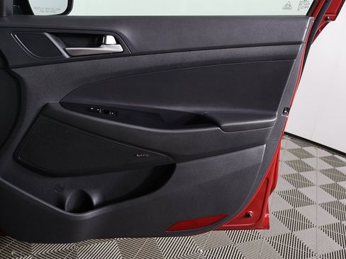 Used 2021 Hyundai Tucson Ultimate w/ Cargo Package image 27