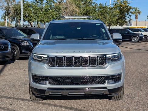 Used 2022 Jeep Wagoneer Series III w/ Convenience Group I image 9