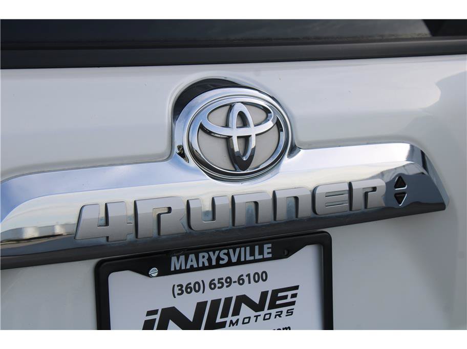 Used 2016 Toyota 4Runner Limited AWD/4WD image 44