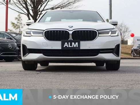 Used 2023 BMW 540i xDrive w/ Executive Package image 3