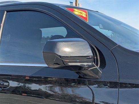 Used 2023 Chevrolet Tahoe LS image 11