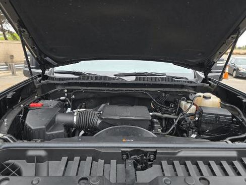 Used 2025 Chevrolet Silverado 2500 Custom w/ Z71 Off-Road Package AWD/4WD image 11