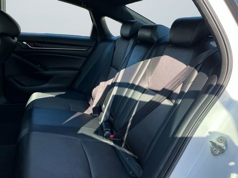 Used 2019 Honda Accord Sport image 14